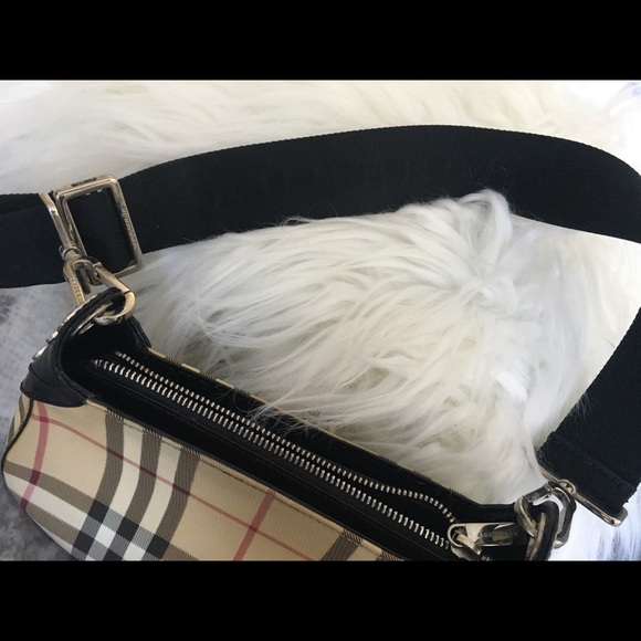Small Burberry Shoulder Bag - Picture 3 of 8